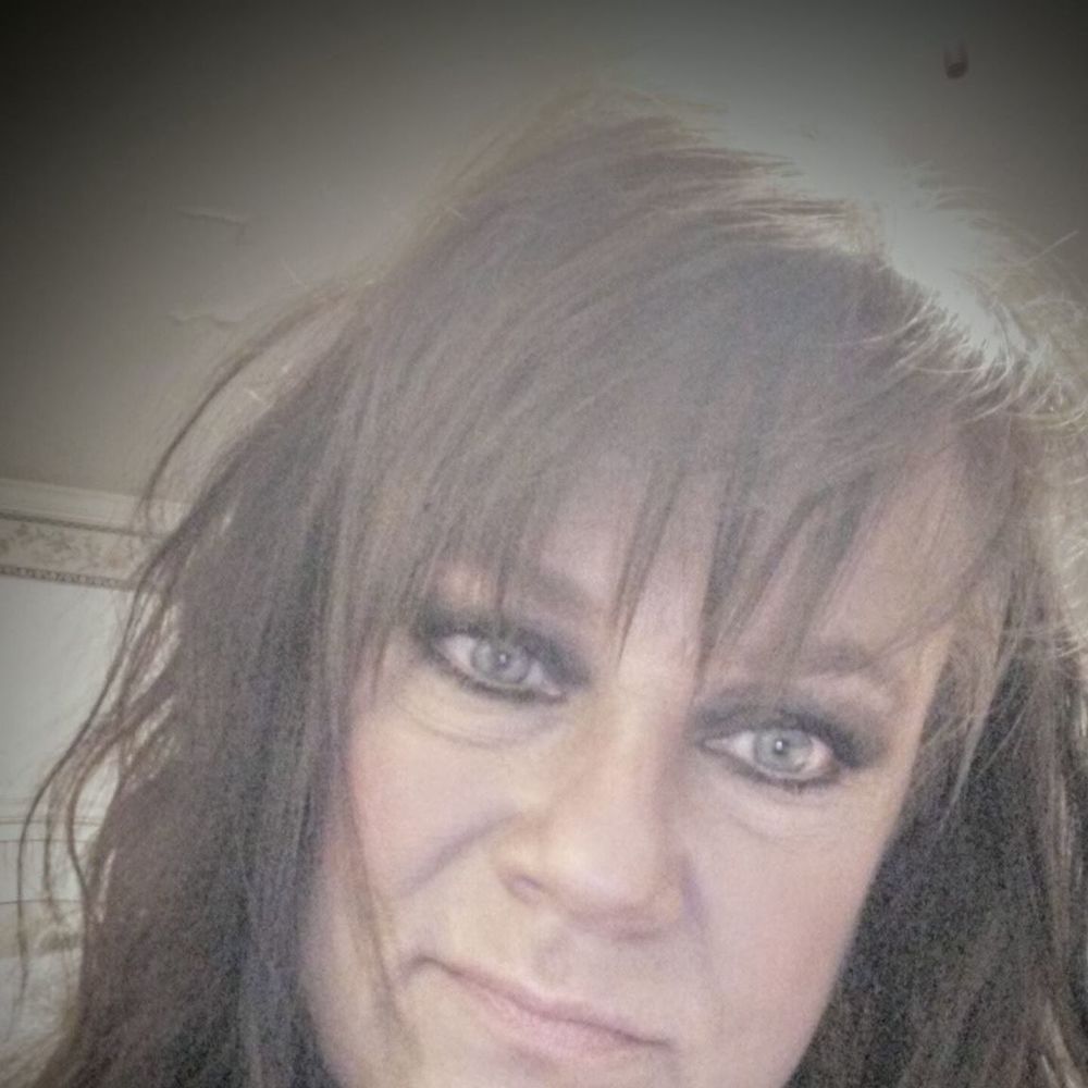 Meet your Posher, Carol