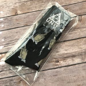 UNIF PRAY SOCKS 🔥 [Price Drop] 🔥