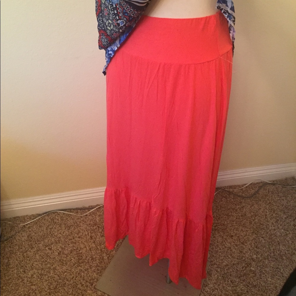 Maxi skirt