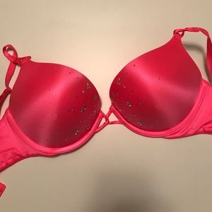 Victoria Secret Bombshell Hot Pink Bra 34C