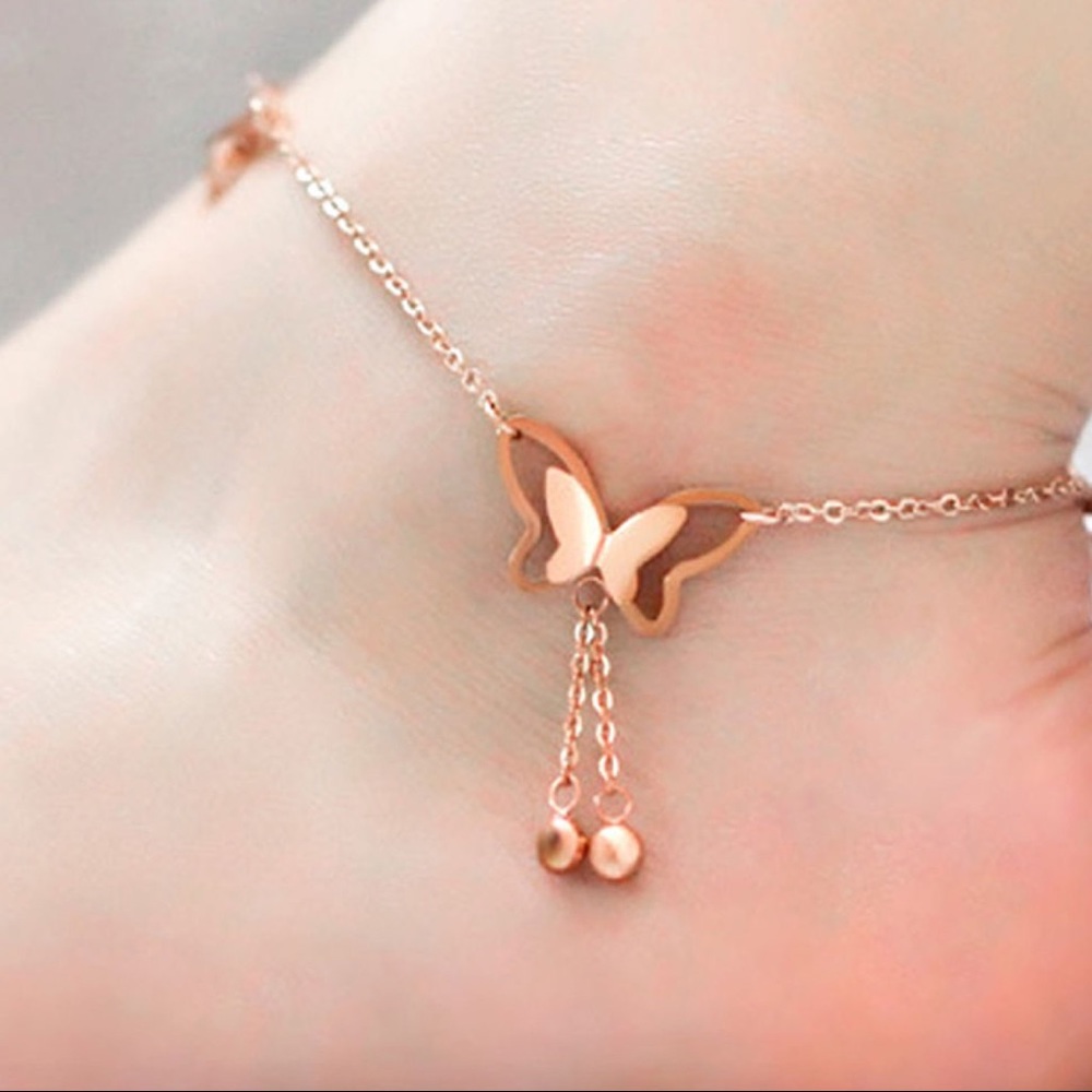 ❇️3-$10❇️ Cute Rose Gold Butterfly Ankle Bracelet - Picture 2 of 5