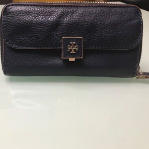 SOLD!!! Authentic Tory Burch Wallet