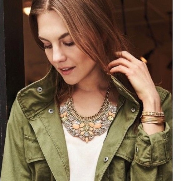 Statement Necklace - Picture 2 of 3