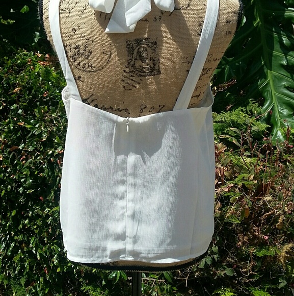 SLEEVELESS SHOULDER STRAP HALTER TOP - Picture 4 of 5