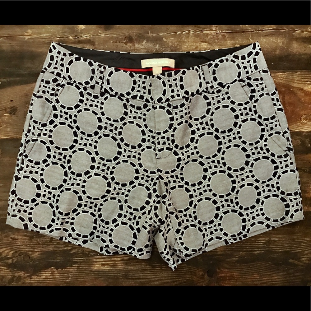 Banana Republic Geometric Shorts Navy Blue-White