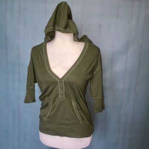 Hooded 3/4 Sleeve Top