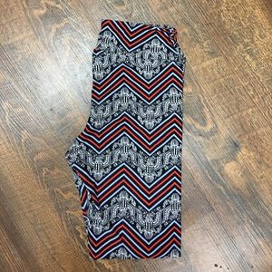 LuLaroe Americana Leggings - OS