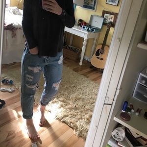 Brandy Melville boyfriend jeans