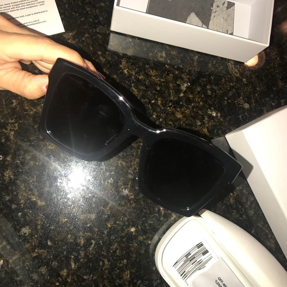 LARGE OFF WHITE c/o VIRGIL ABLOH x WARBY PARKER