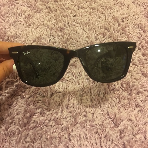 Ray-Ban Accessories - Authentic Ray-Ban Original Wayfarer Sunglasses