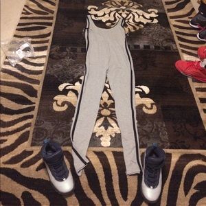 Gray jumpsuit M