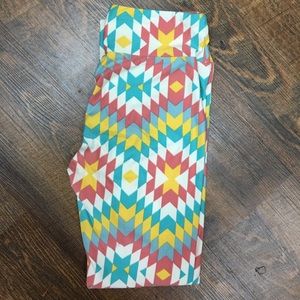 LuLaroe geometric leggings - OS