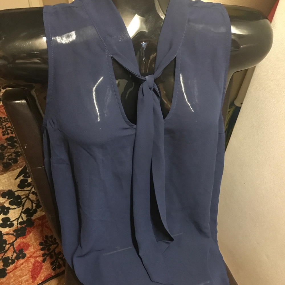 Juniors short sleeve blouse