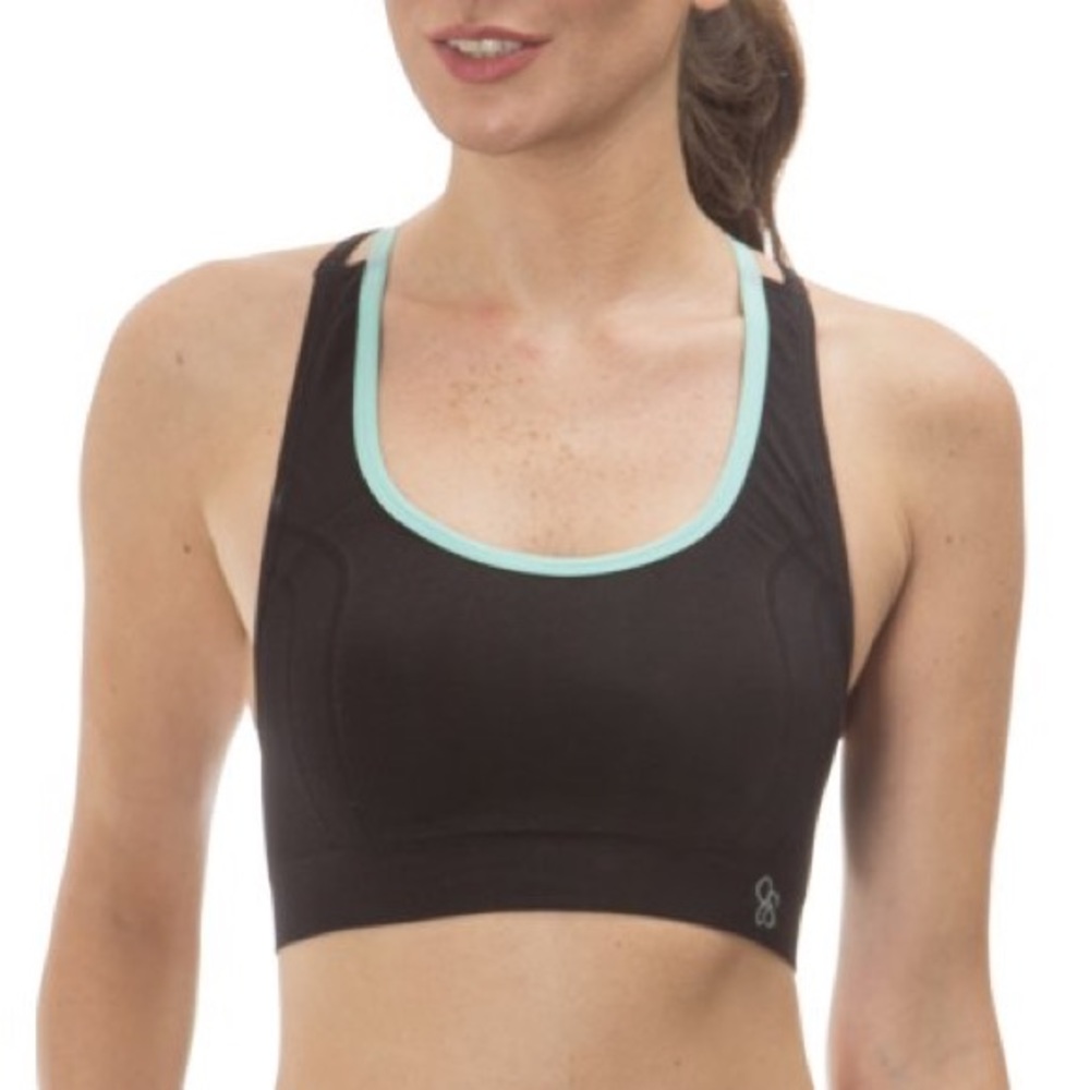 Jessica Simpson Razor Back Black Sports Bra - Picture 2 of 5
