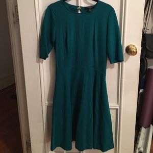 Banana Republic NEW flared green dress