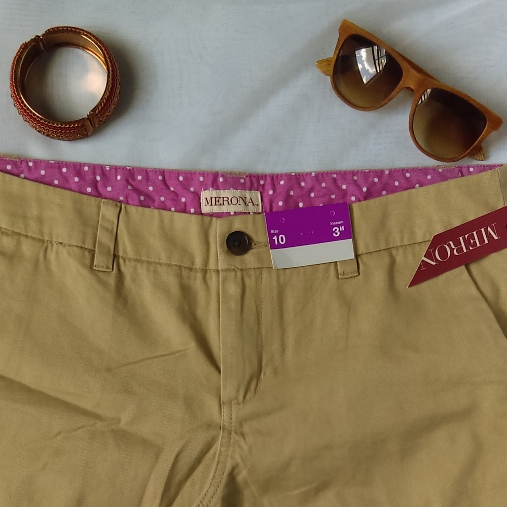 Merona Girls Khaki Shorts New with tags size 10