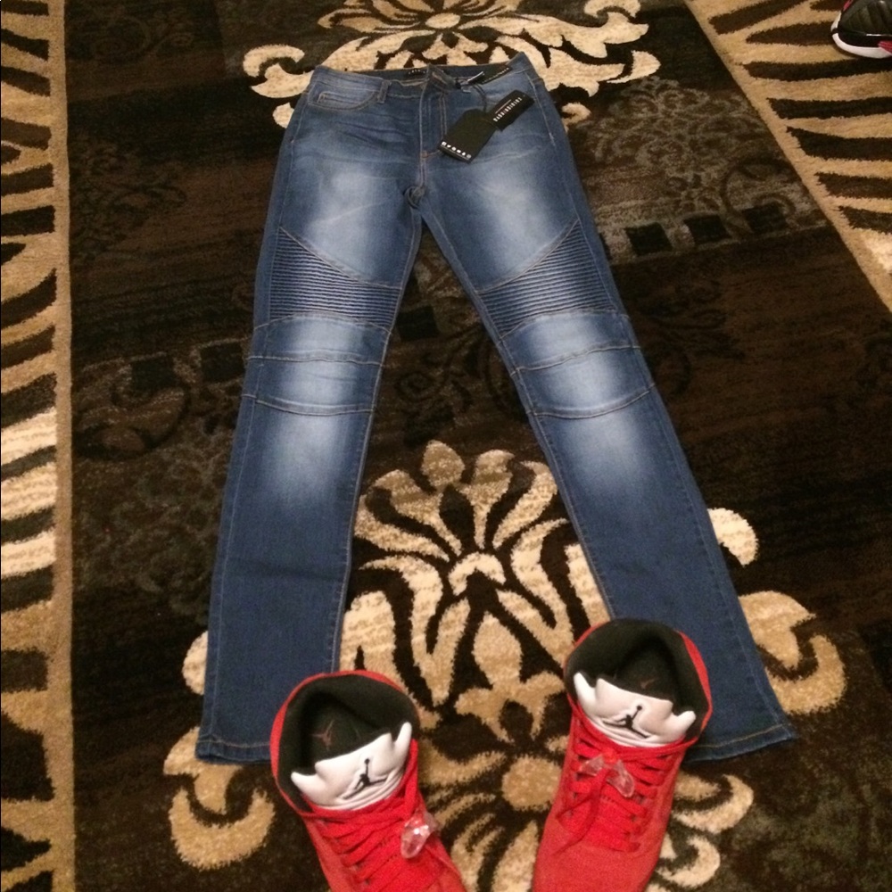 Fashion nova moto jeans