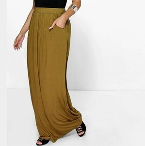 Maxi skirt