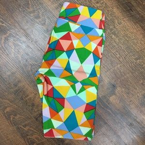 LuLaroe geometric leggings - OS
