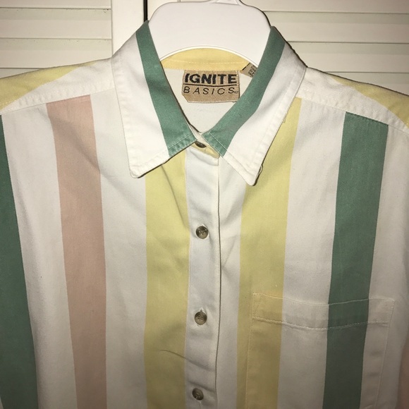 Ignite basics LS button down striped shirt - Picture 2 of 8