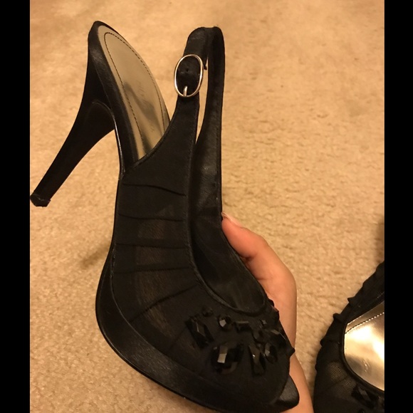 Black platform high heels - Picture 3 of 4