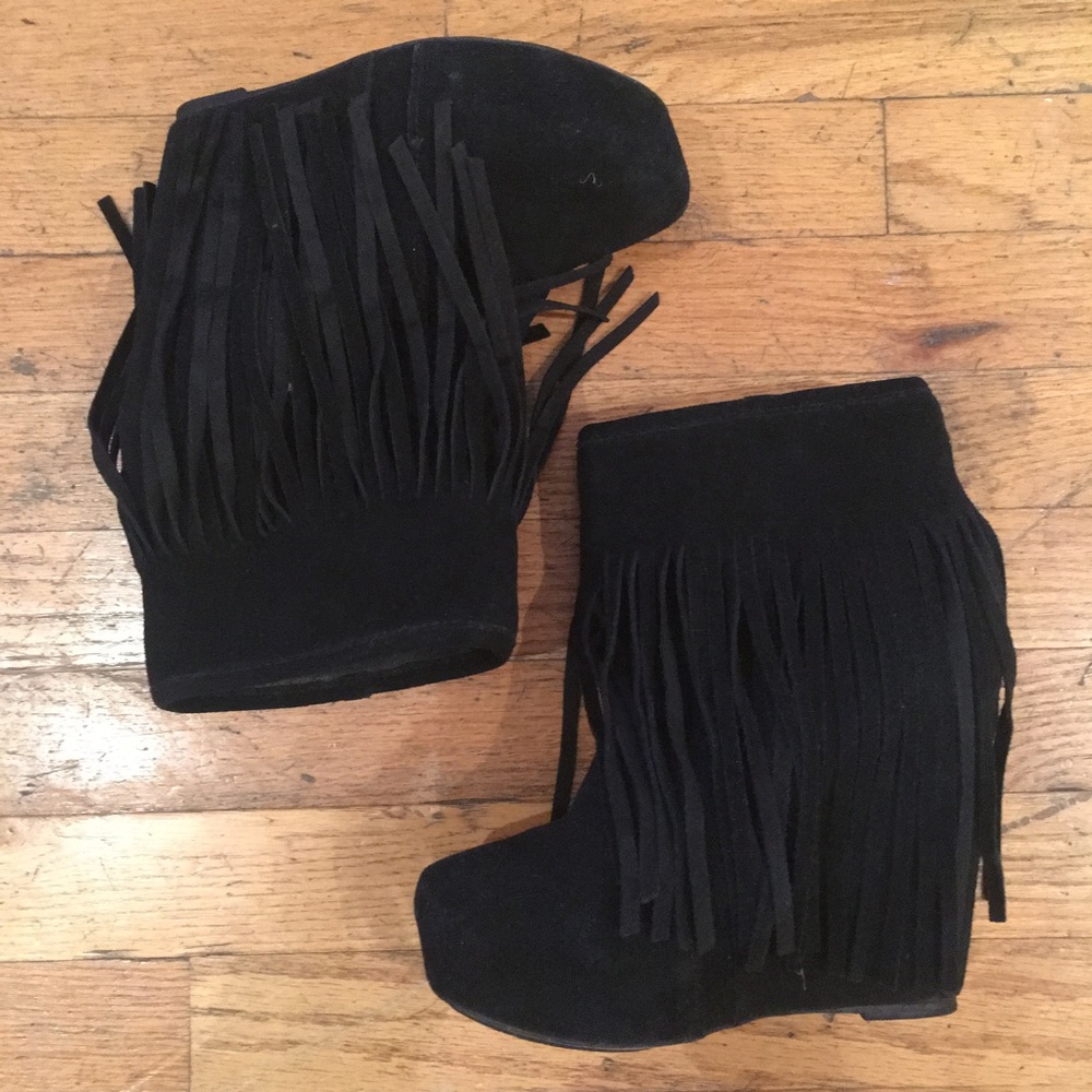 Koolaburra Fringe Booties