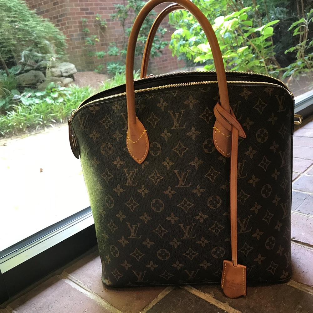 Louis Vuitton Lockit MM Monogram Satchel M40606 - Picture 4 of 8