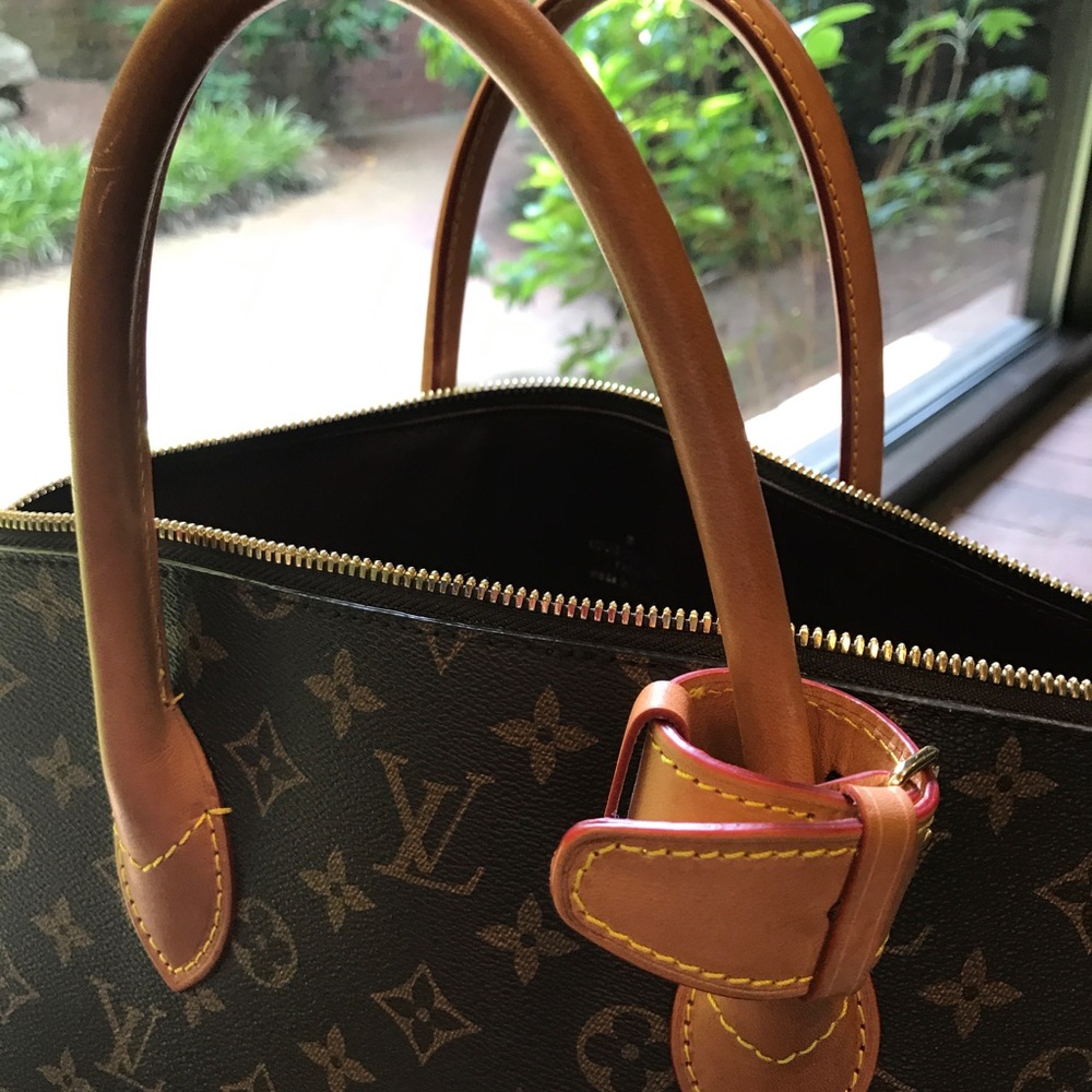 Louis Vuitton Lockit MM Monogram Satchel M40606 - Picture 7 of 8
