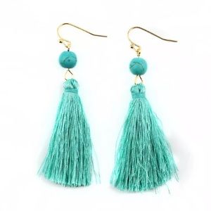 💠TURQUOISE COLORED STONE➕SILK TASSEL EARRINGS💠