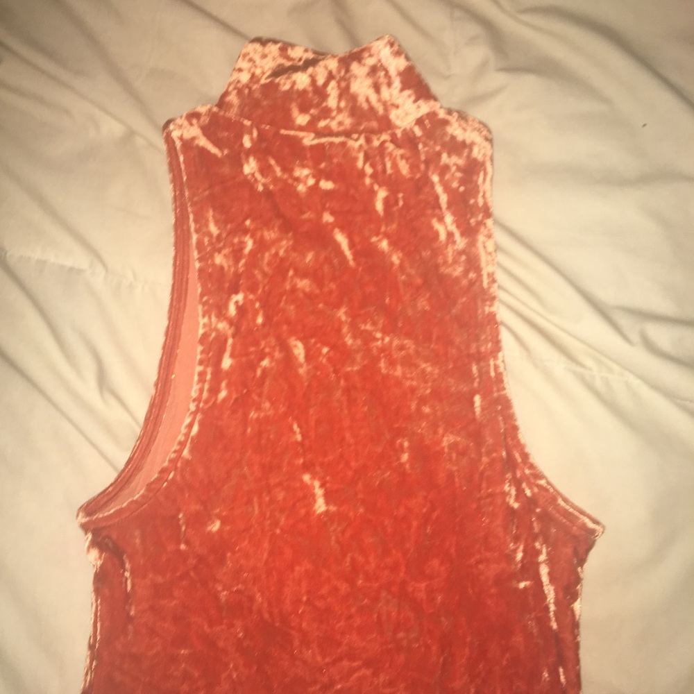 Urban outfitter size XS turtle Tank!