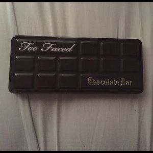 Too faced chocolate bar palette