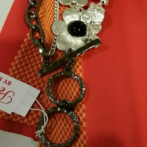 Periwinkle by Barlow Bracelet New with tag - Picture 6 of 8