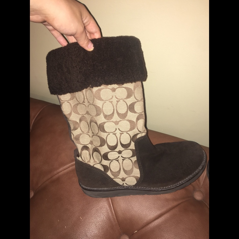 Worn twice Coach boots!!