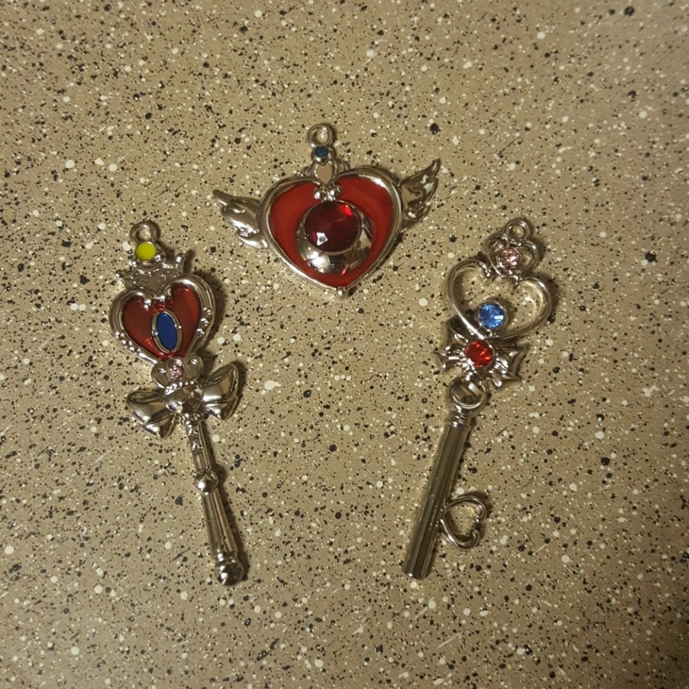 Sail Or Moon Pendants