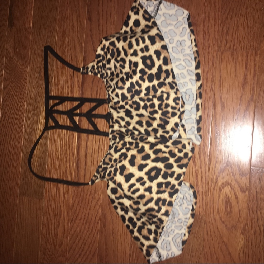 Victoria's Secret PINK Cheetah flounce top