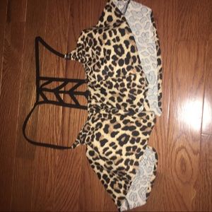 Victoria's Secret PINK Cheetah flounce top