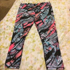 Bright print crop workout leggings
