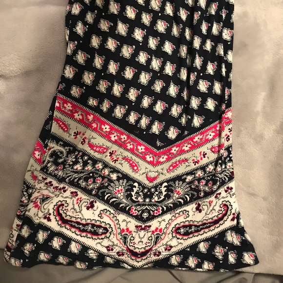 Patterned Flare Pants - Picture 3 of 5