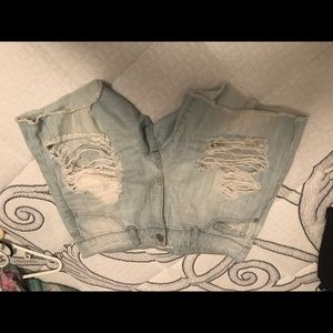 Light blue wash Ripped jean shorts