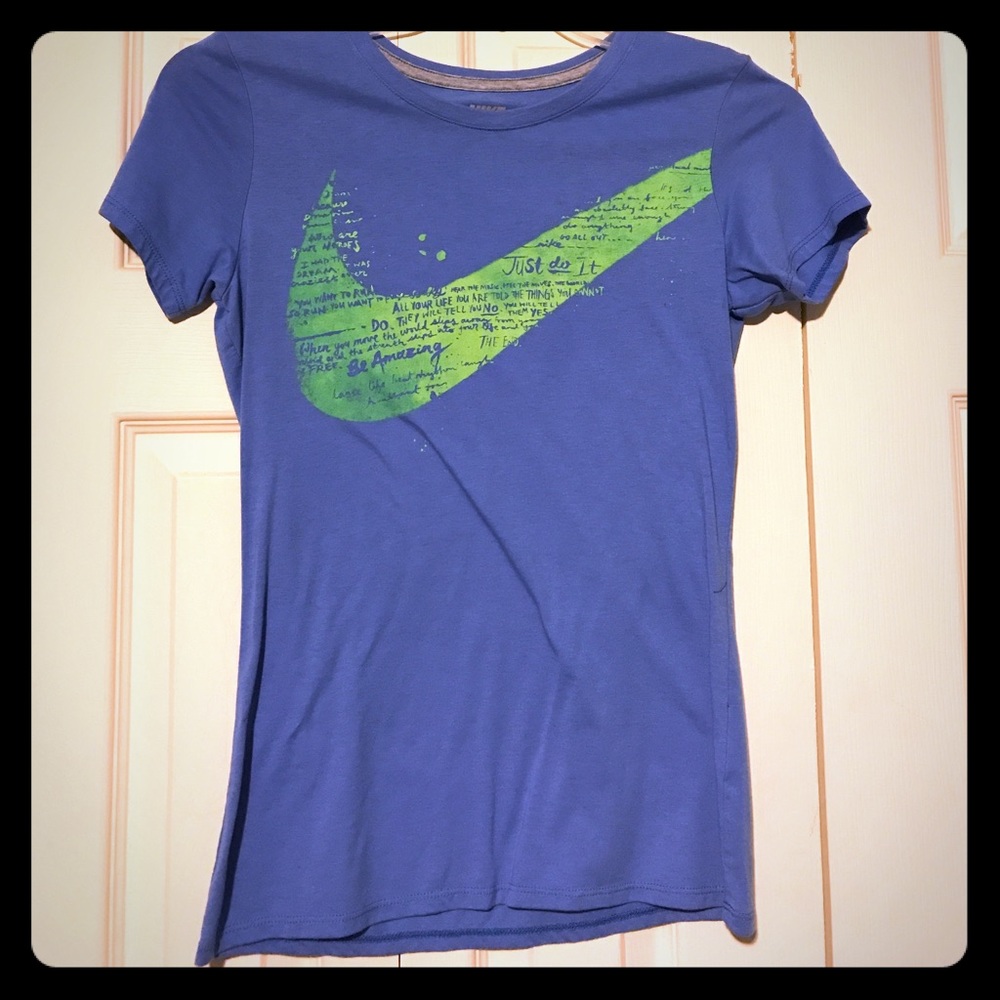 Nike t shirt