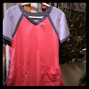 Greys Anatomy Active scrub top