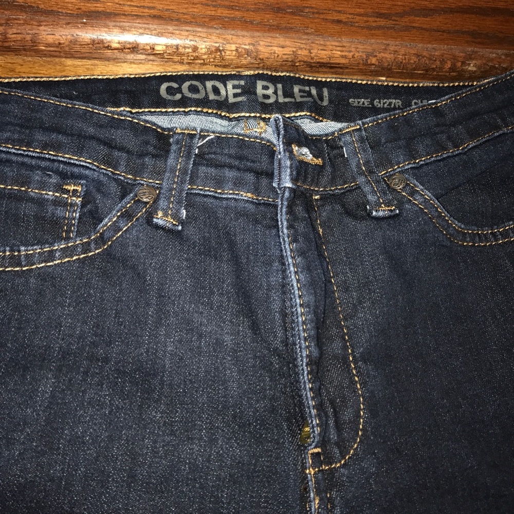 Code Bleu - Picture 2 of 4