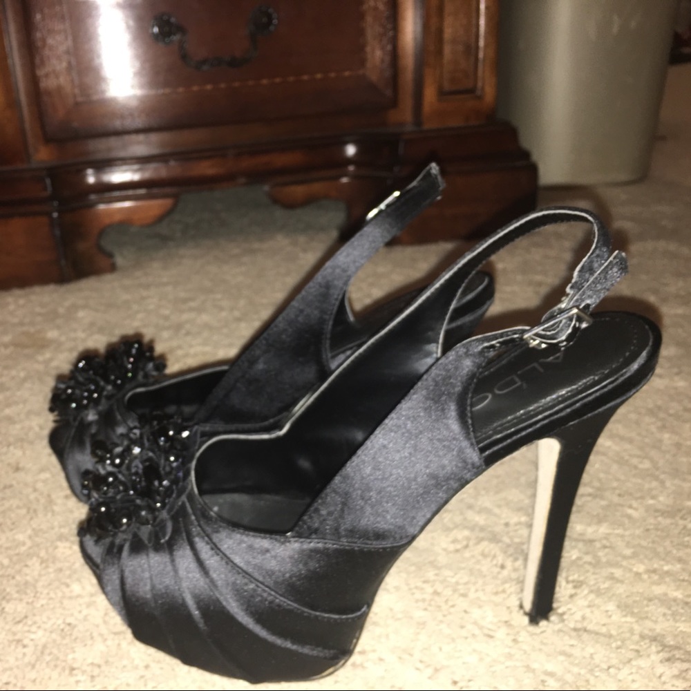 Aldo size 38 Black Satan formal 4" heel