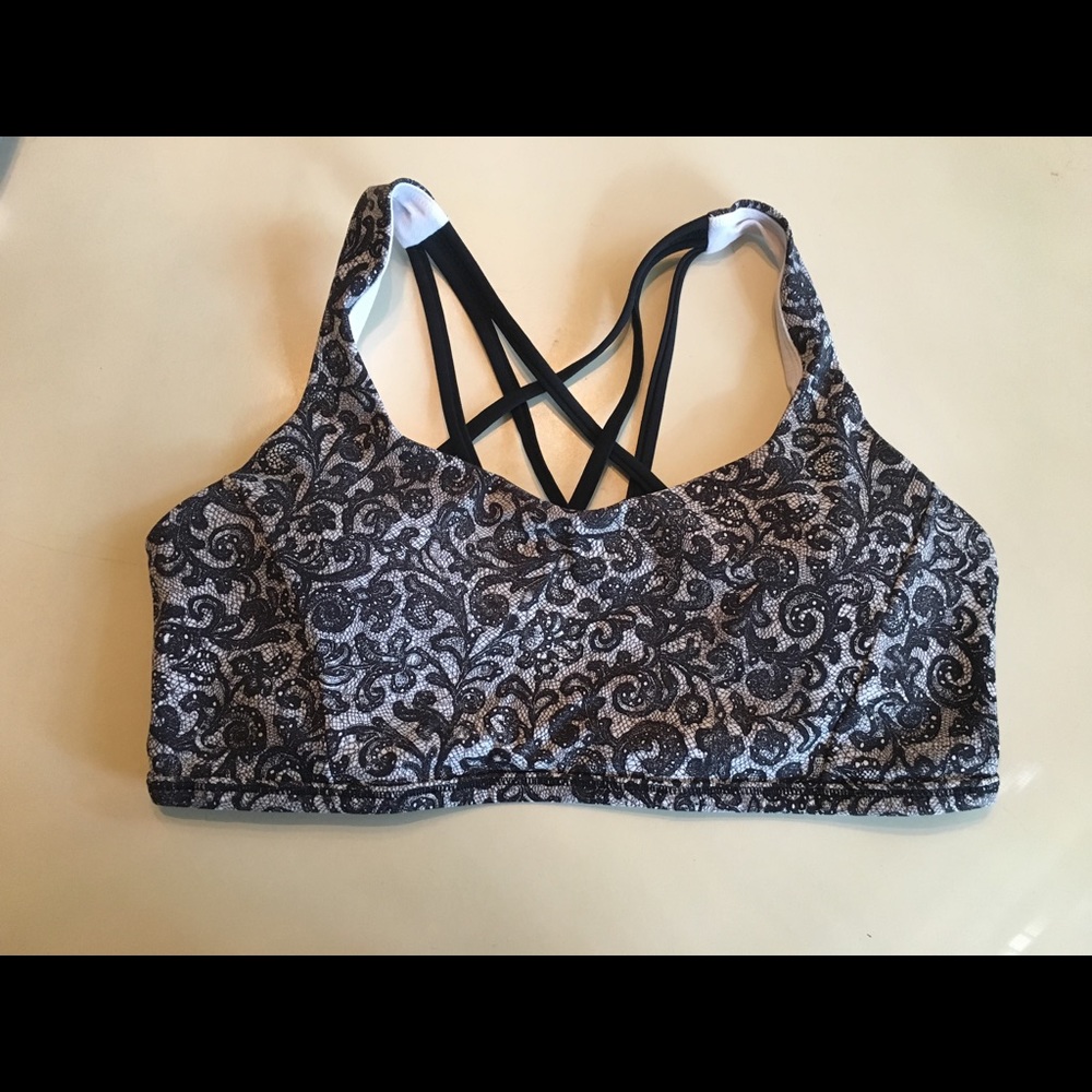 Lululemon Free To Be Sz 12