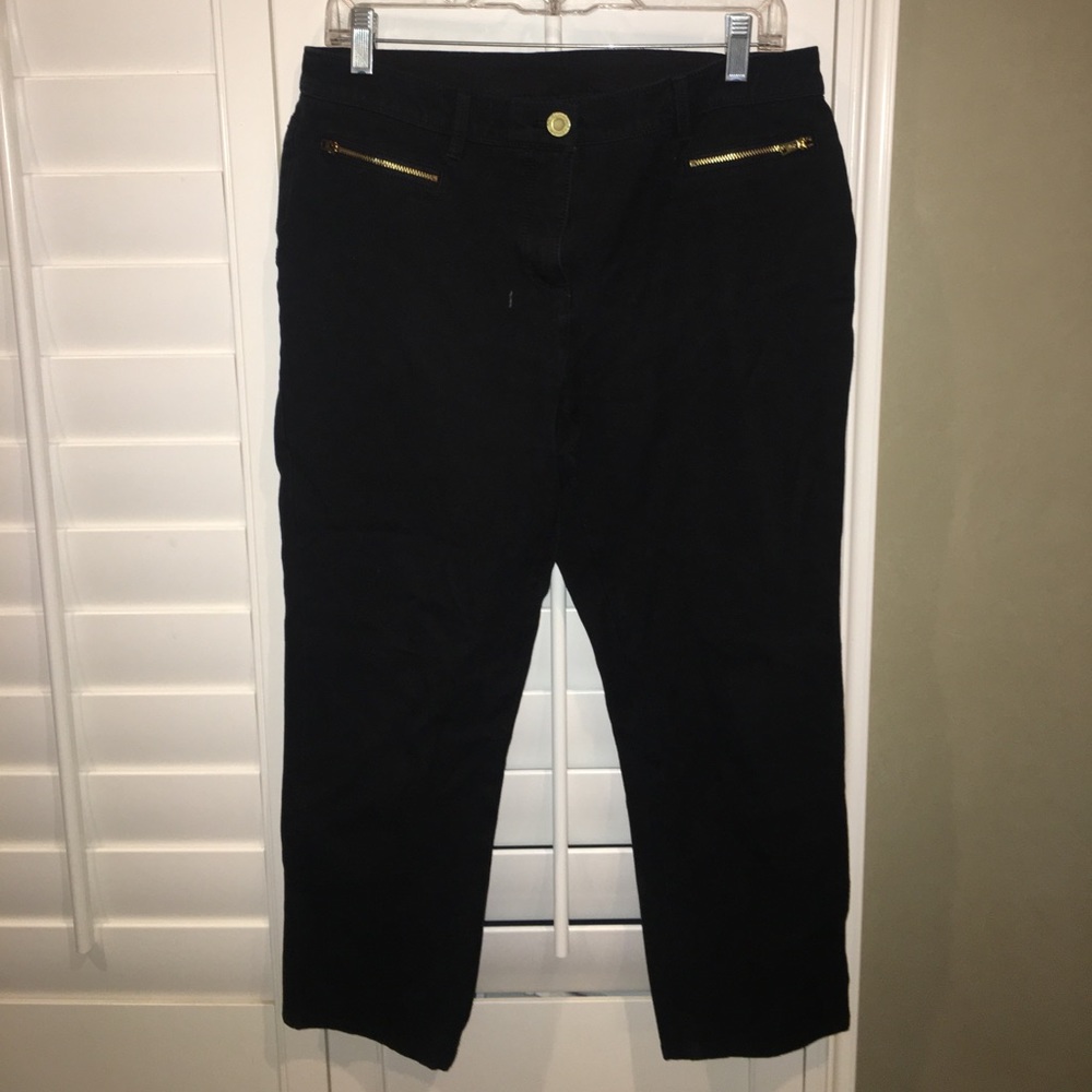 black capris