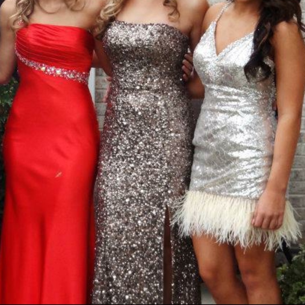 Girls Homecoming/Prom Dress