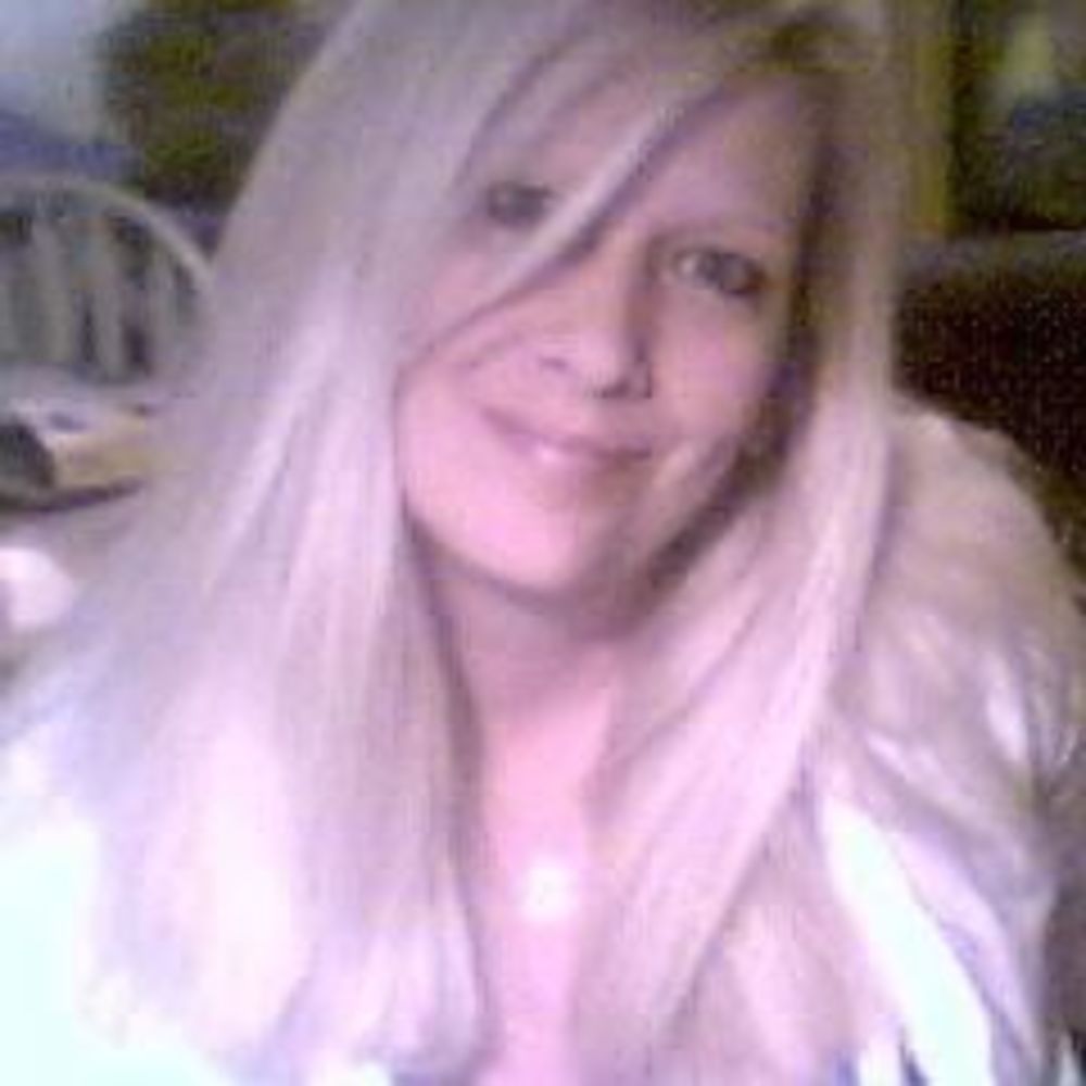 Meet your Posher, Tina