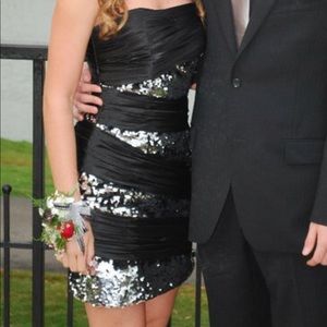 Girls Homecoming/Formal Dress