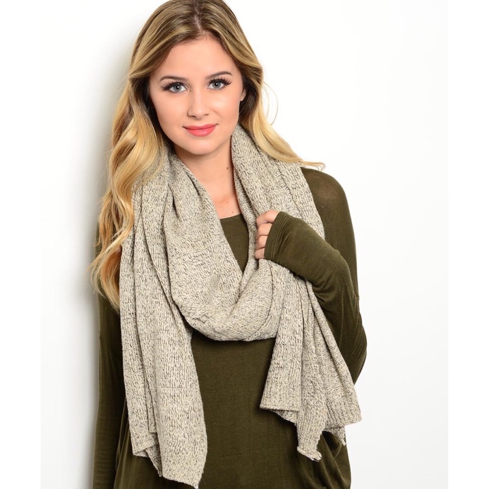 | 'MARNI' LONGLINE SCARF | - Picture 4 of 6