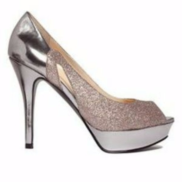Marc Fisher Women's Metallic Tumble Platform Pumps - Picture 2 of 6